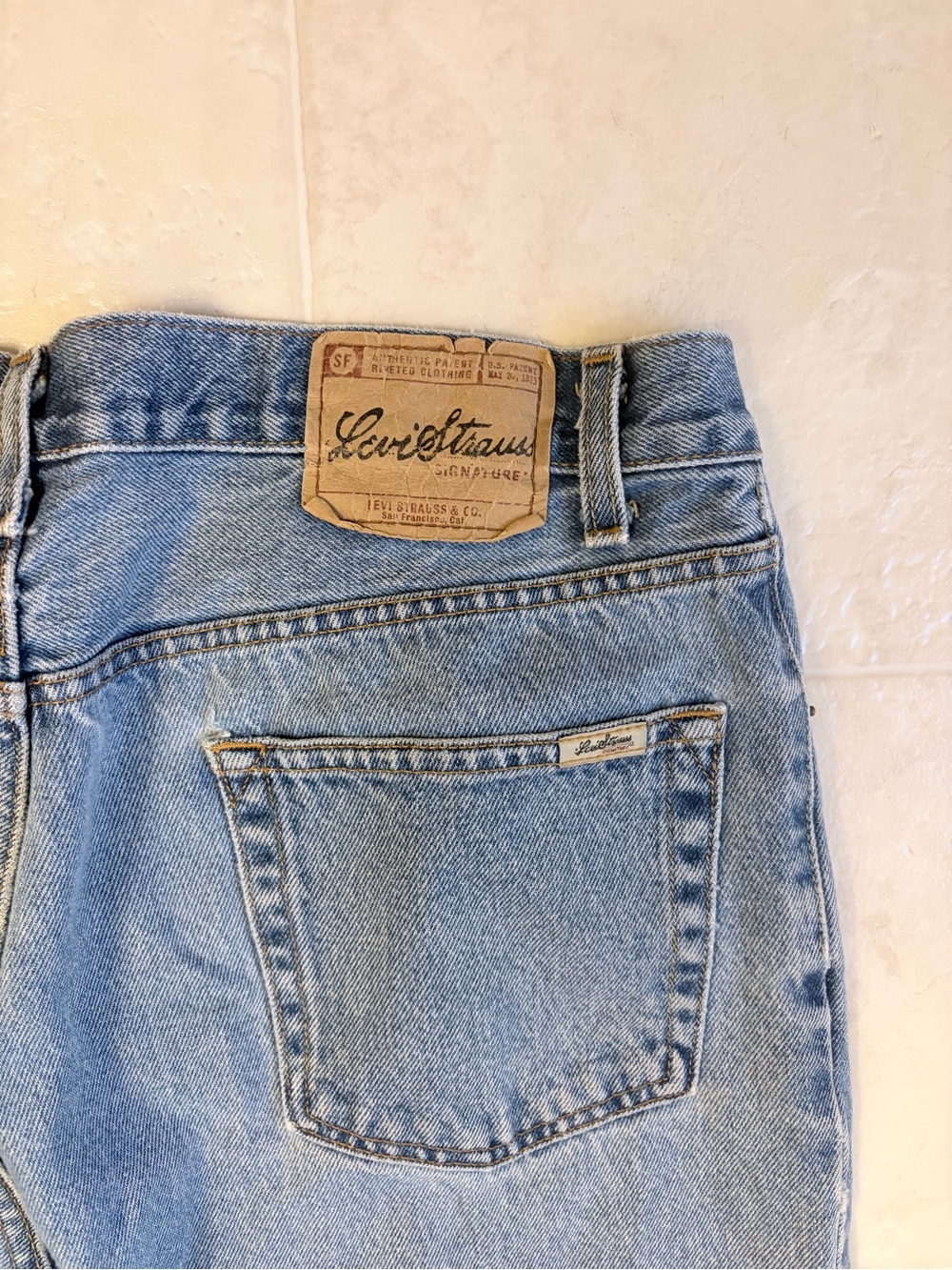 Eddie Bauer Light Blue Relaxed Fit Denim Jeans